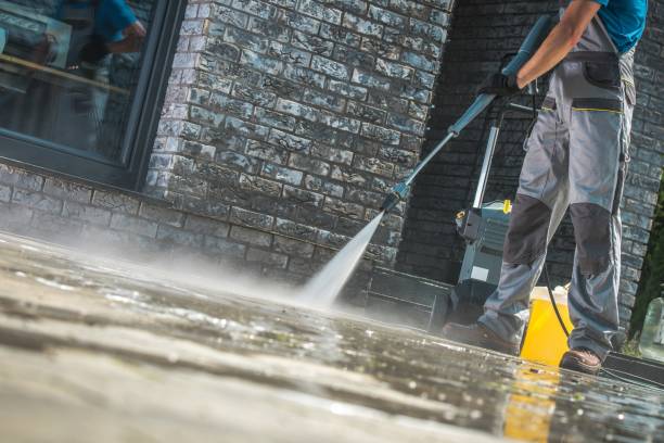 Best Oil Spill Cleanup  in Pasadena Hills, FL